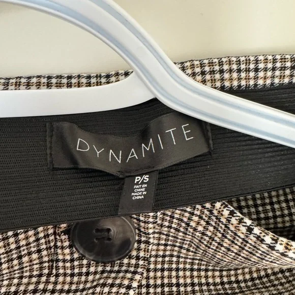 Dynamite Skirt - Picture 2 of 2